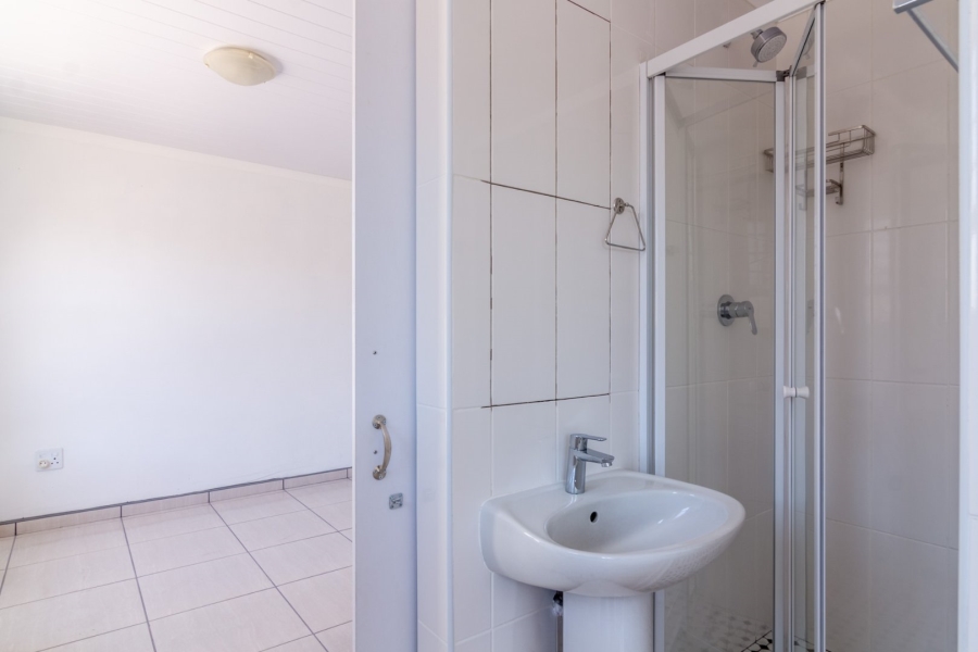 2 Bedroom Property for Sale in Velddrif Western Cape